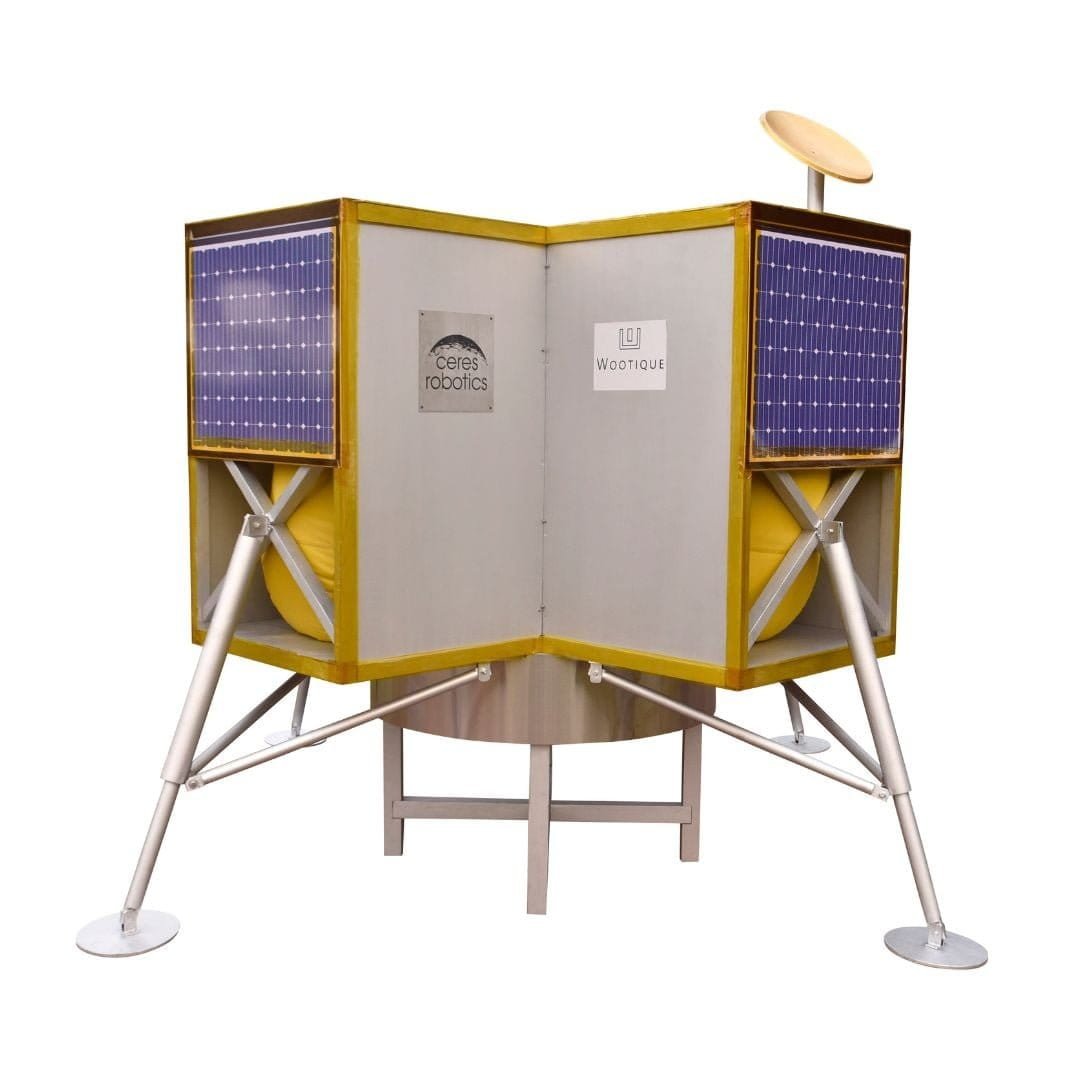 Moon Lander Satellite - Image 2